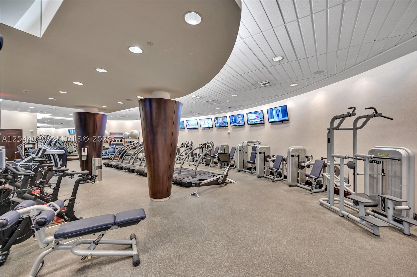 5959 Collins Ave #1804/1805, Miami Beach FL 33140