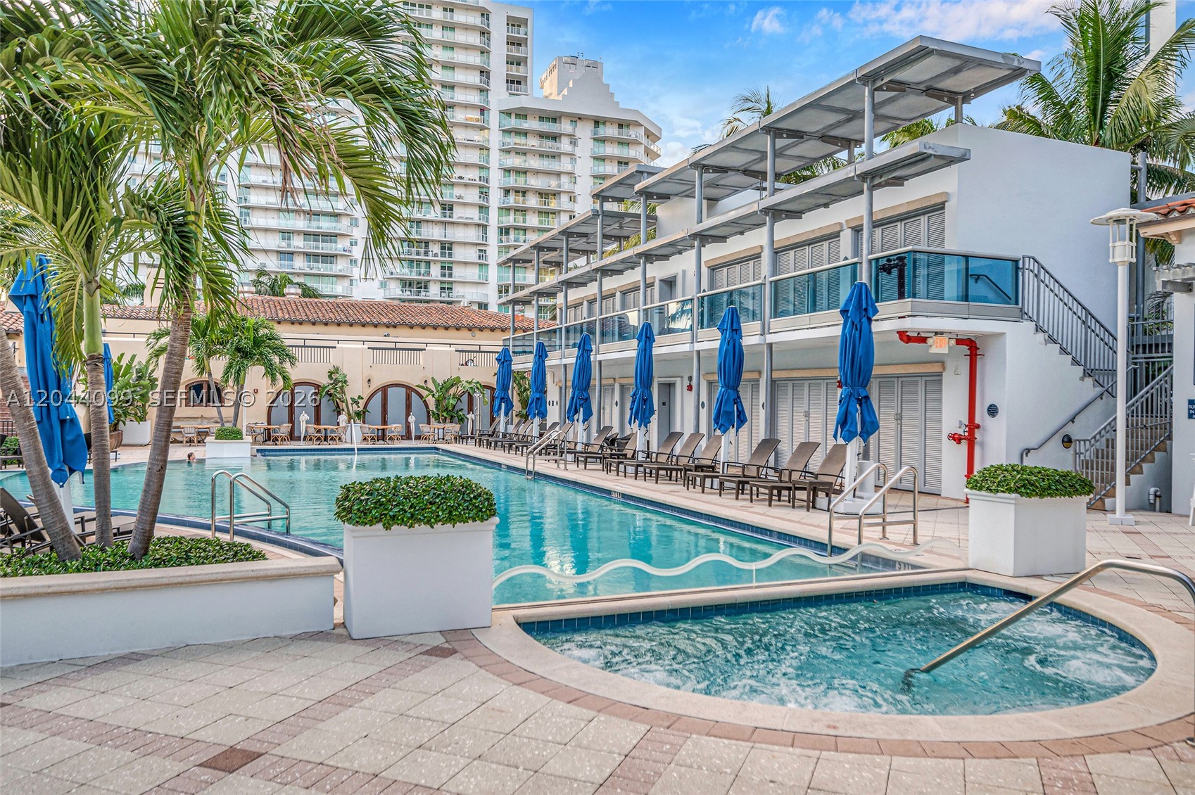 5959 Collins Ave #1804/1805, Miami Beach FL 33140