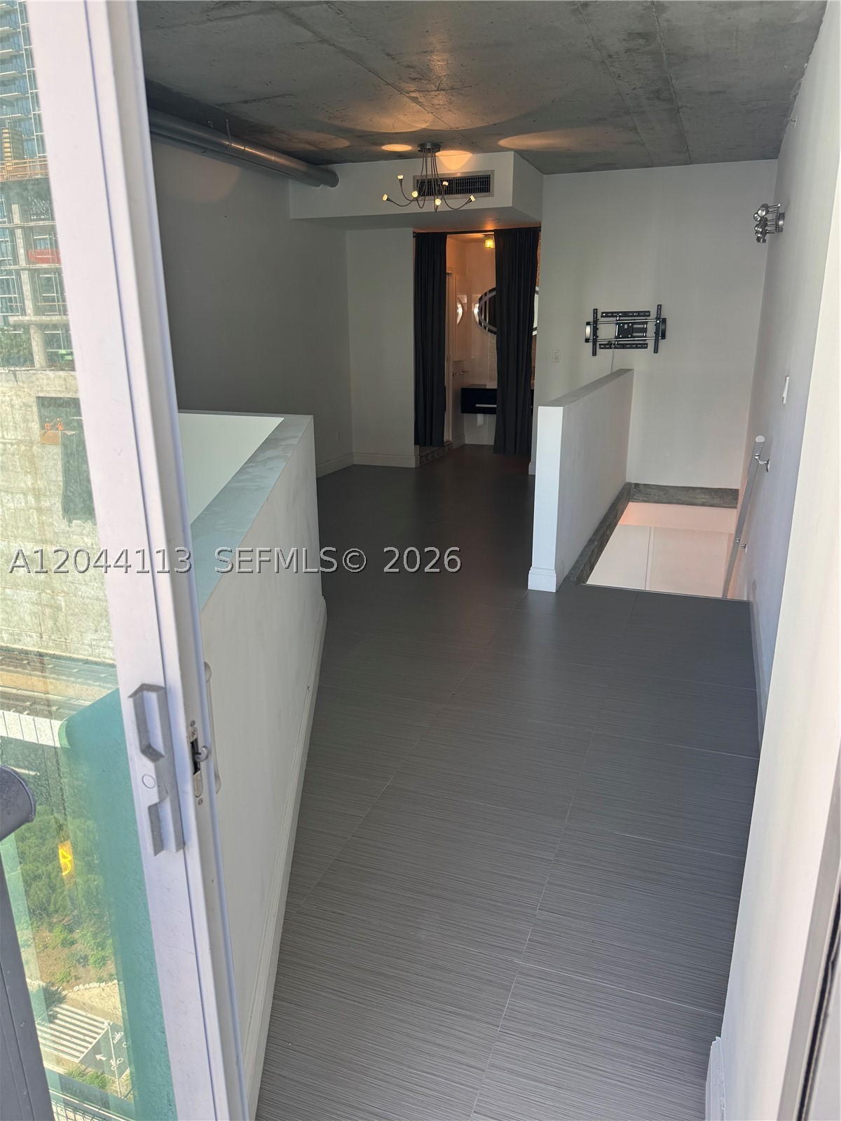 690 SW 1st Ct #1516, Miami FL 33130