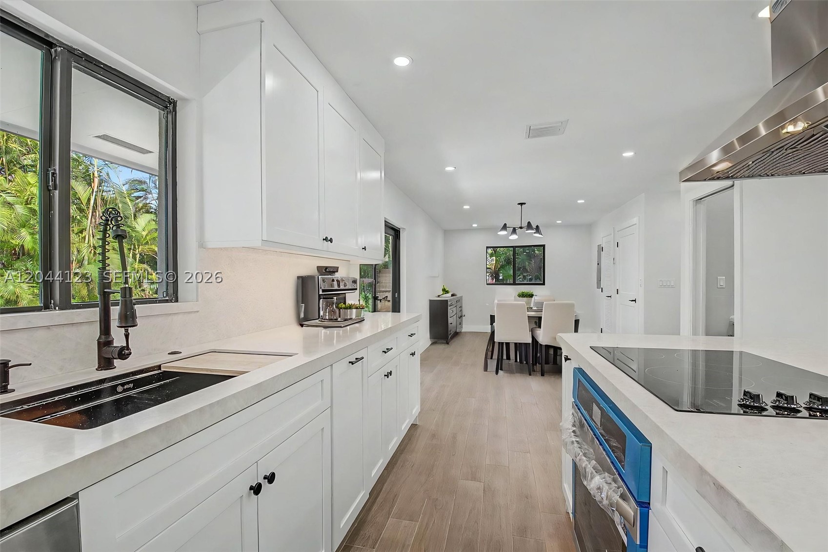17050 SW 83rd Ave, Palmetto Bay FL 33157