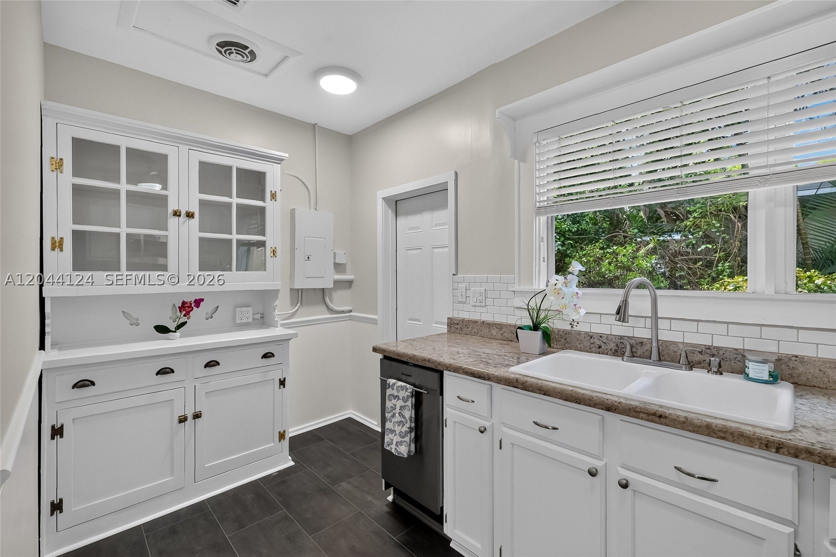 1107 Pizarro St, Coral Gables FL 33134