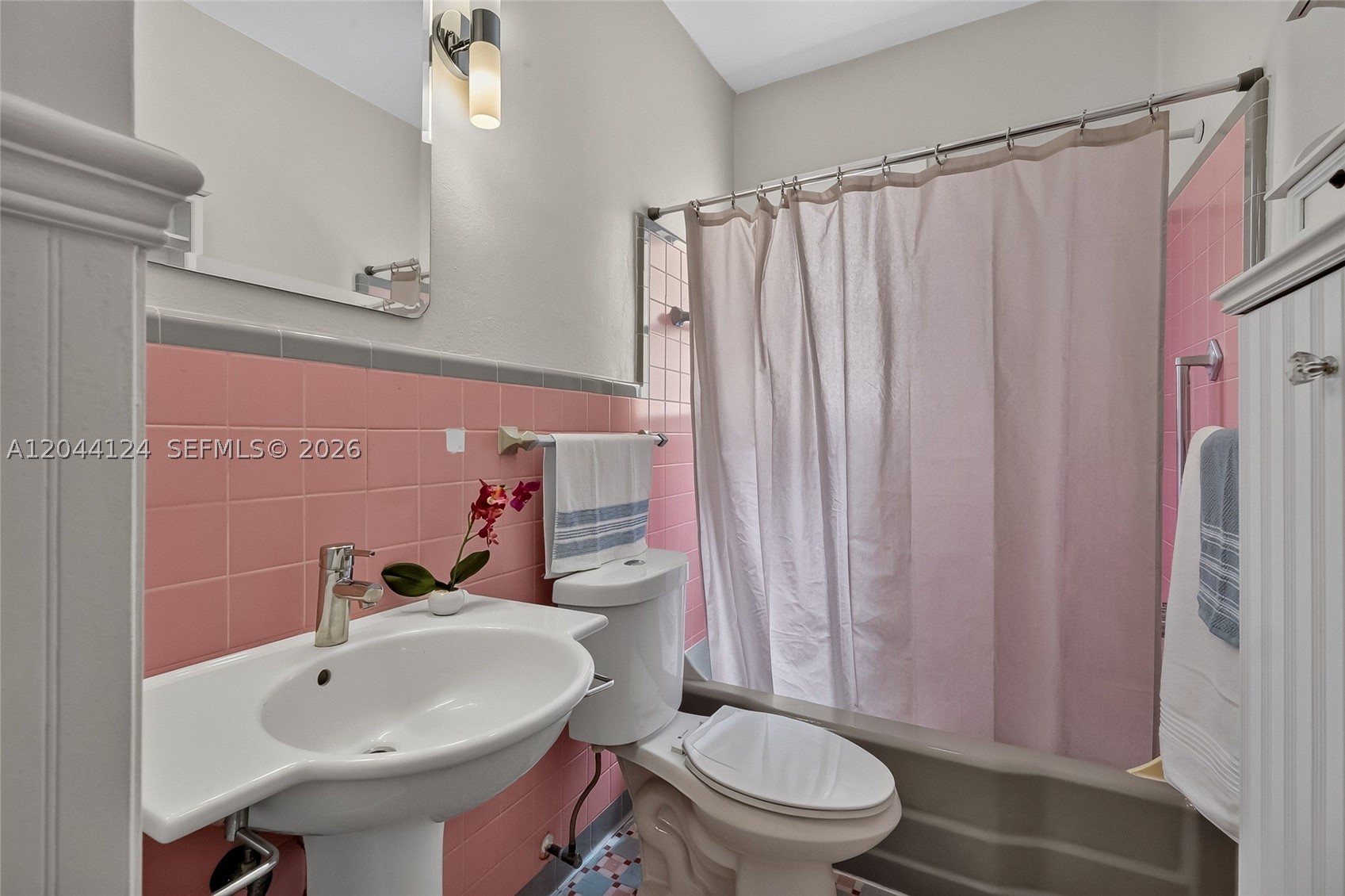 1107 Pizarro St, Coral Gables FL 33134