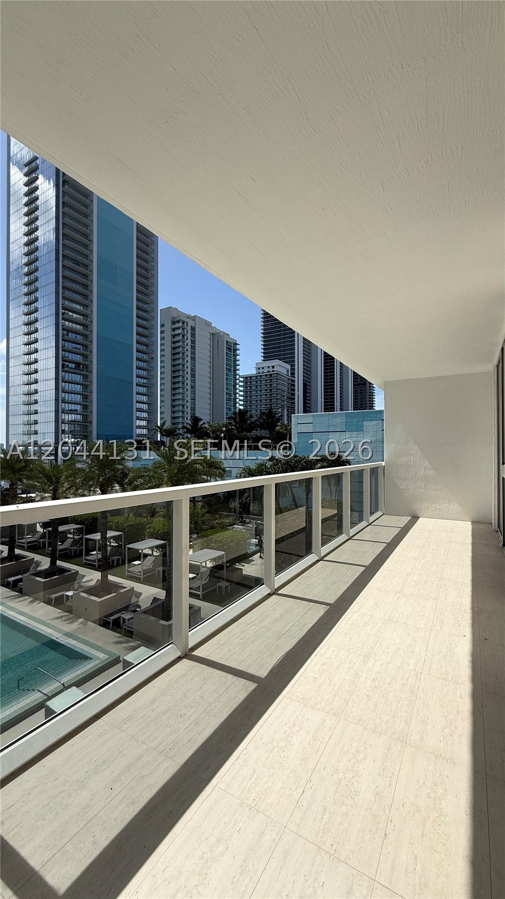 600 NE 27th St #802, Miami FL 33137