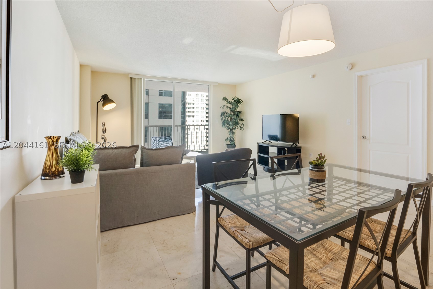 1200 Brickell Bay Dr #2806, Miami FL 33131