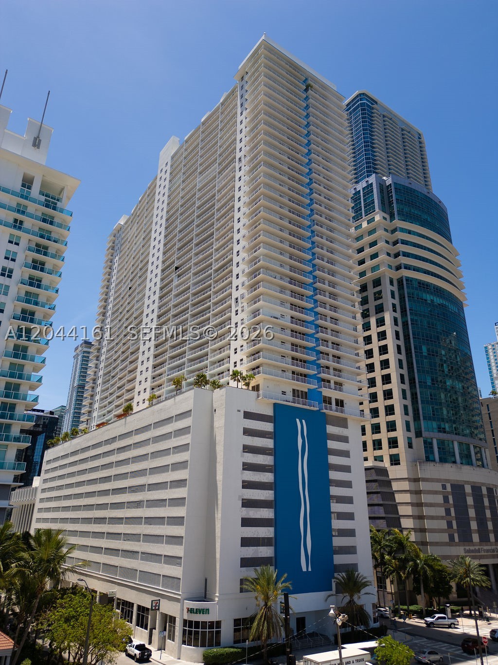 1200 Brickell Bay Dr #2806, Miami FL 33131