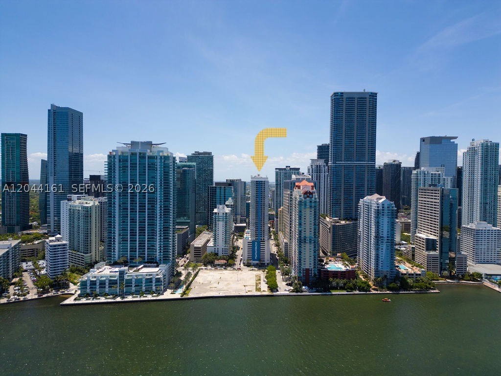 1200 Brickell Bay Dr #2806, Miami FL 33131