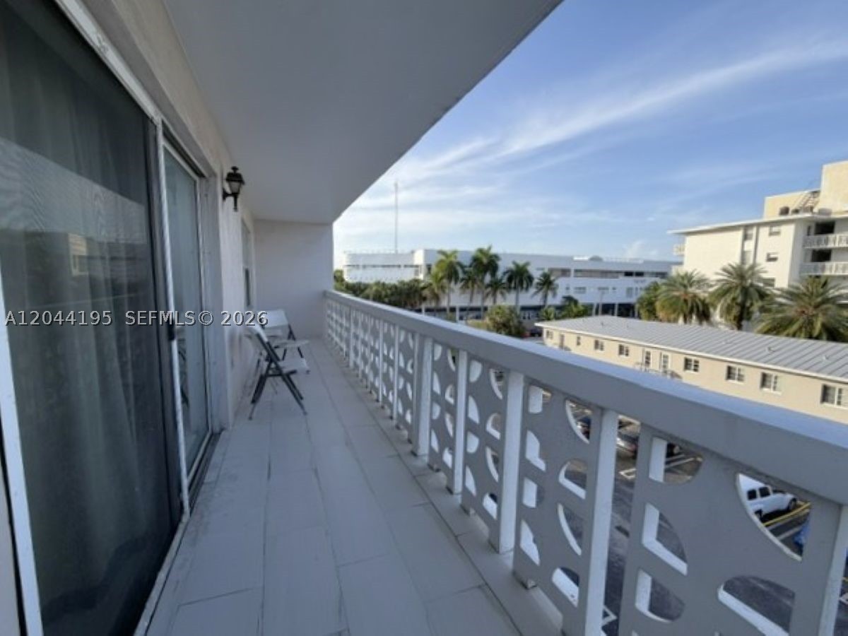 4141 Nautilus Dr #4J, Miami Beach FL 33140