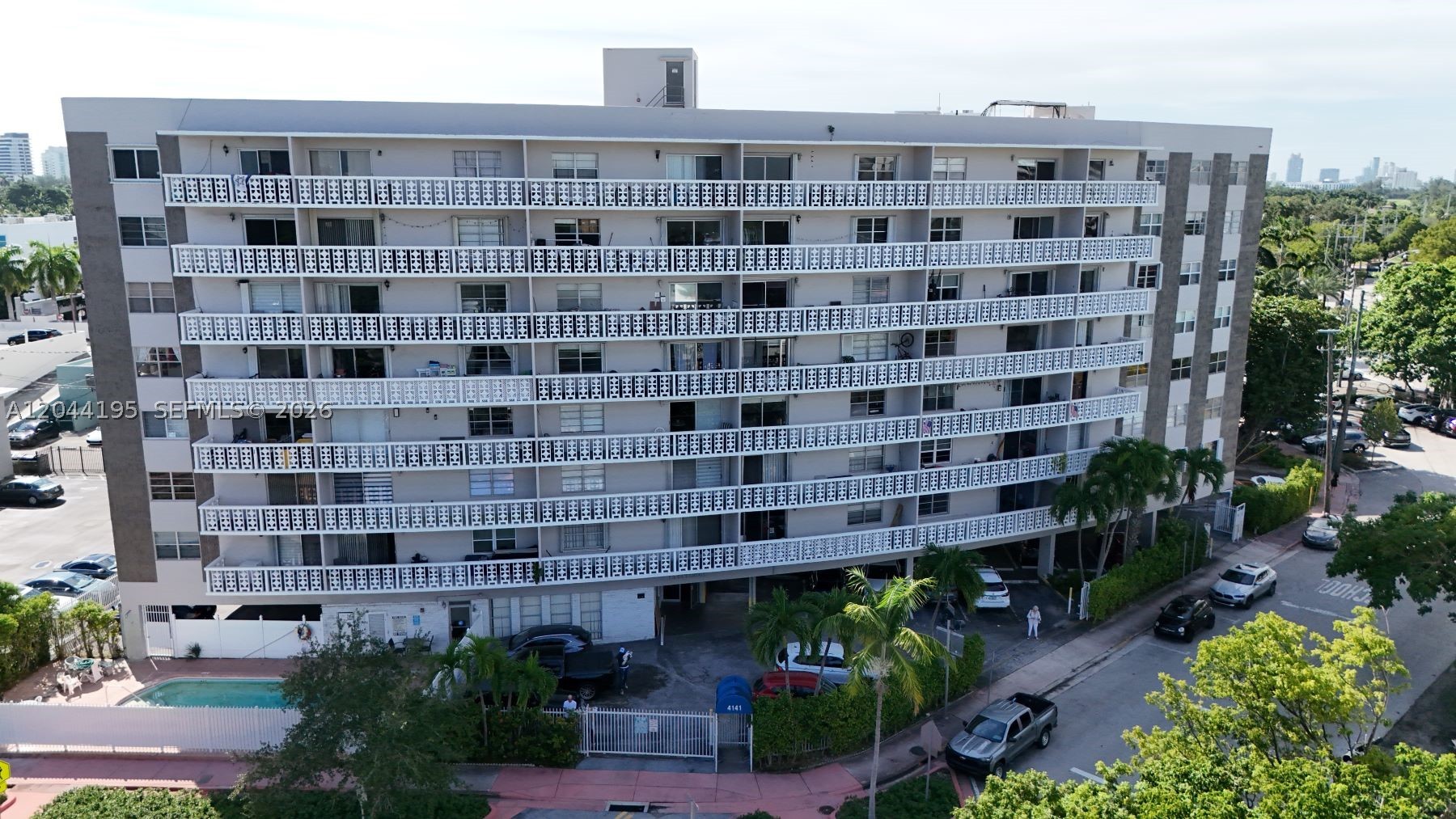 4141 Nautilus Dr #4J, Miami Beach FL 33140