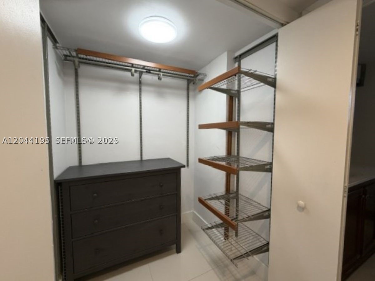 4141 Nautilus Dr #4J, Miami Beach FL 33140