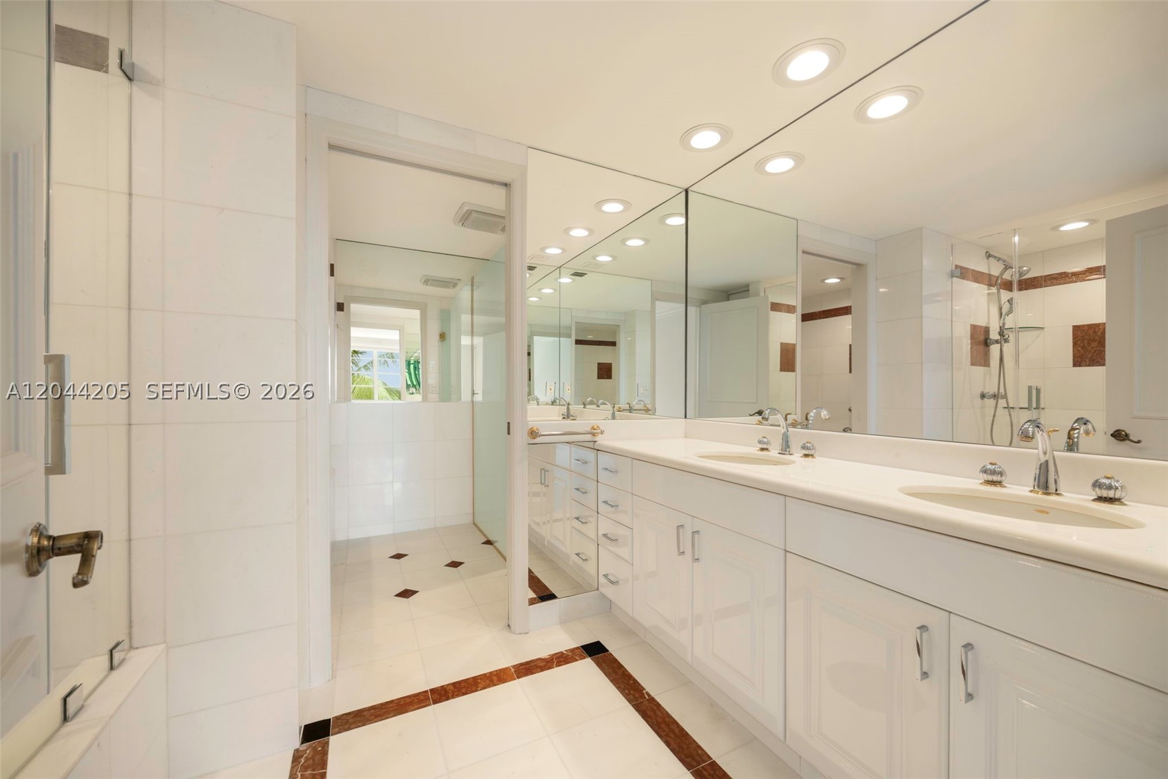 155 Ocean Lane Dr #600, Key Biscayne FL 33149