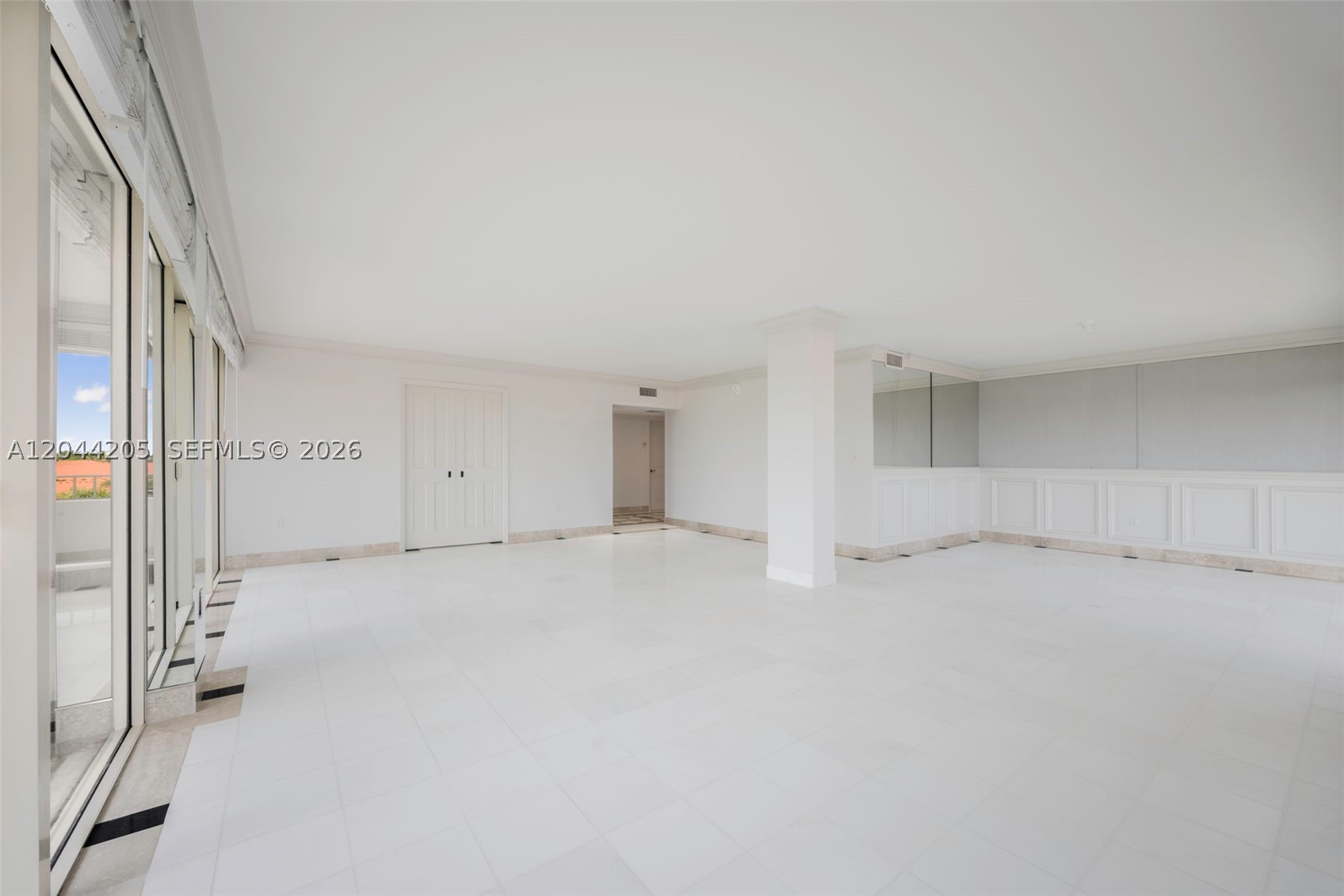 155 Ocean Lane Dr #600, Key Biscayne FL 33149