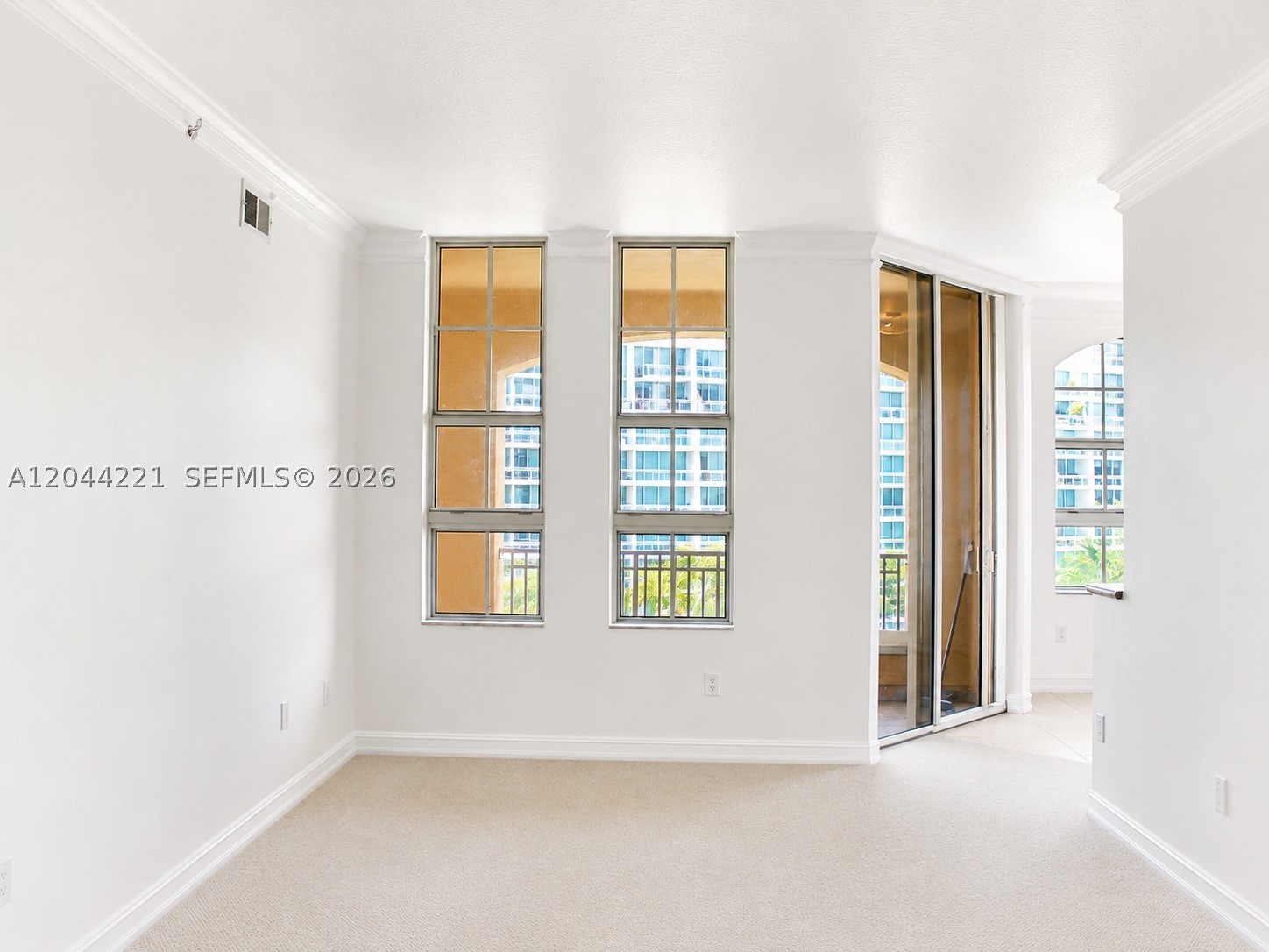 3001 NE 185th St #515, Aventura FL 33180