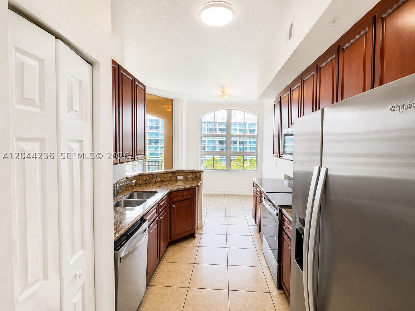 3001 NE 185th St #515, Aventura FL 33180