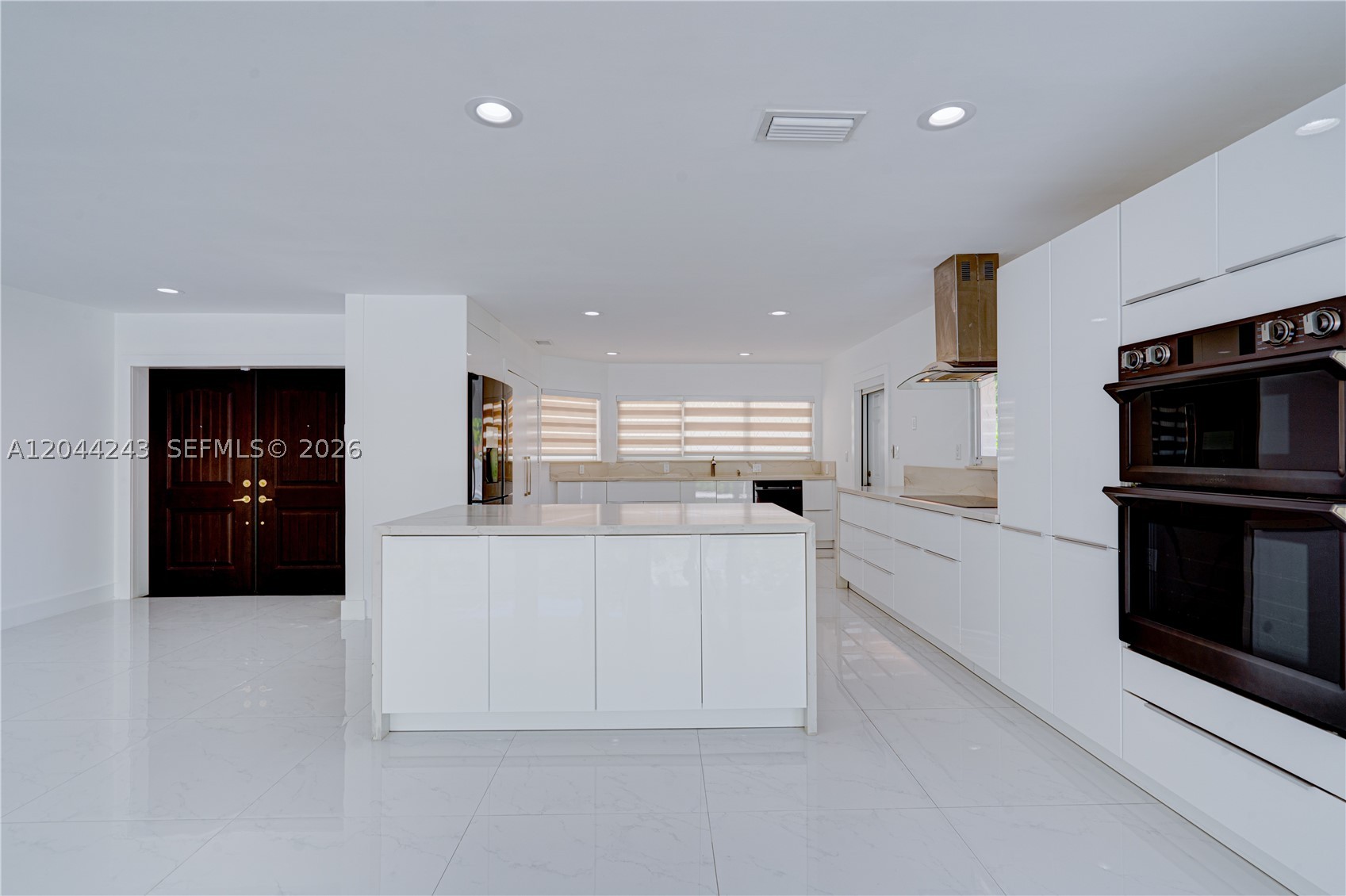 773 Woodcrest Rd, Key Biscayne FL 33149
