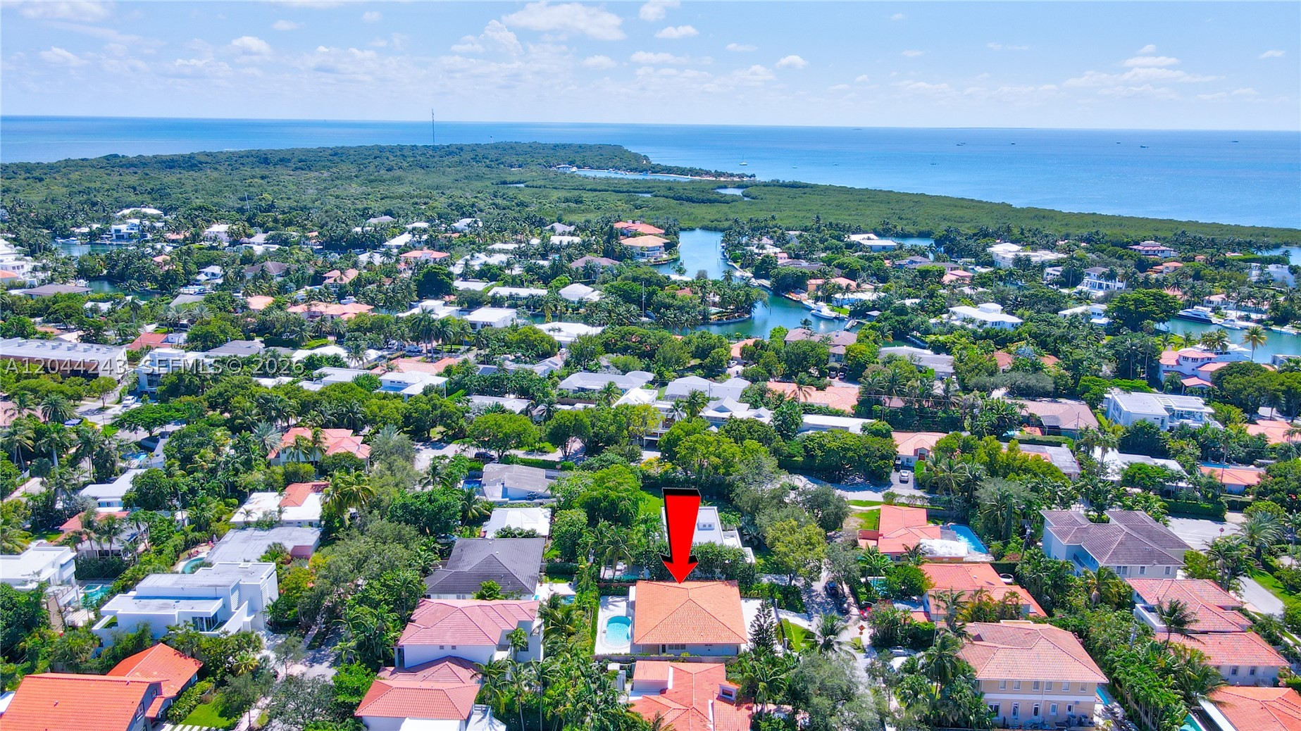 773 Woodcrest Rd, Key Biscayne FL 33149