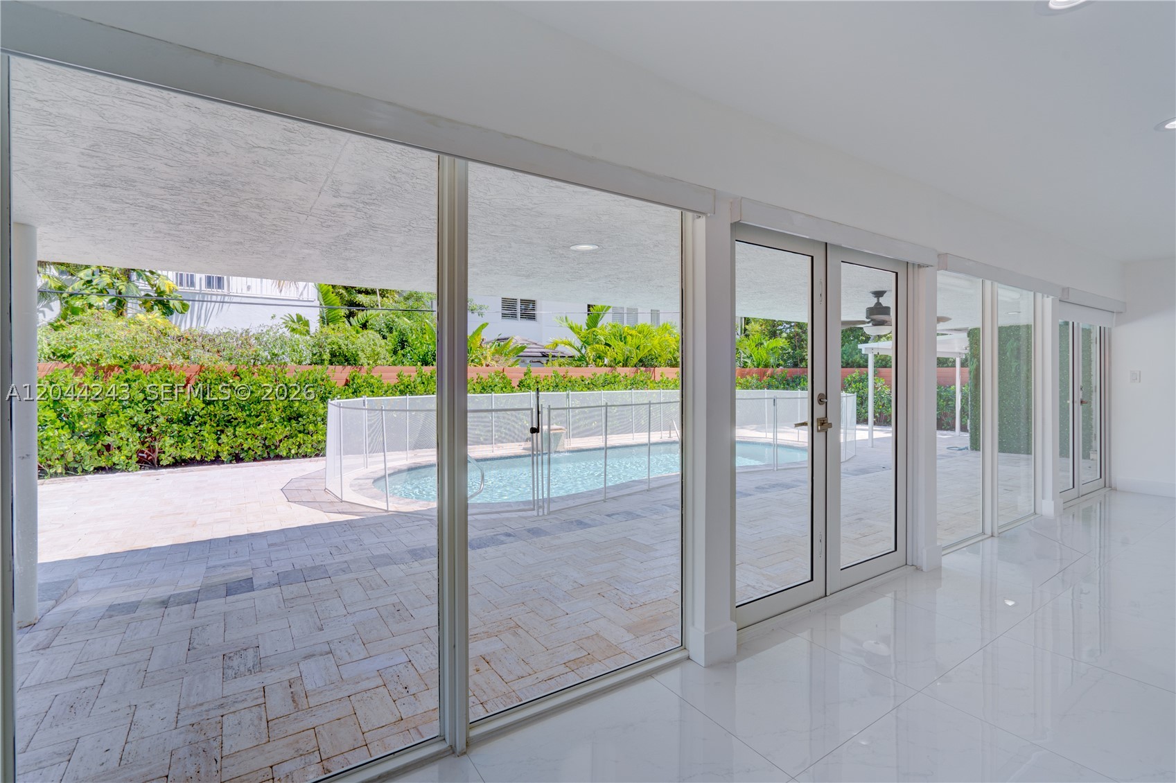 773 Woodcrest Rd, Key Biscayne FL 33149