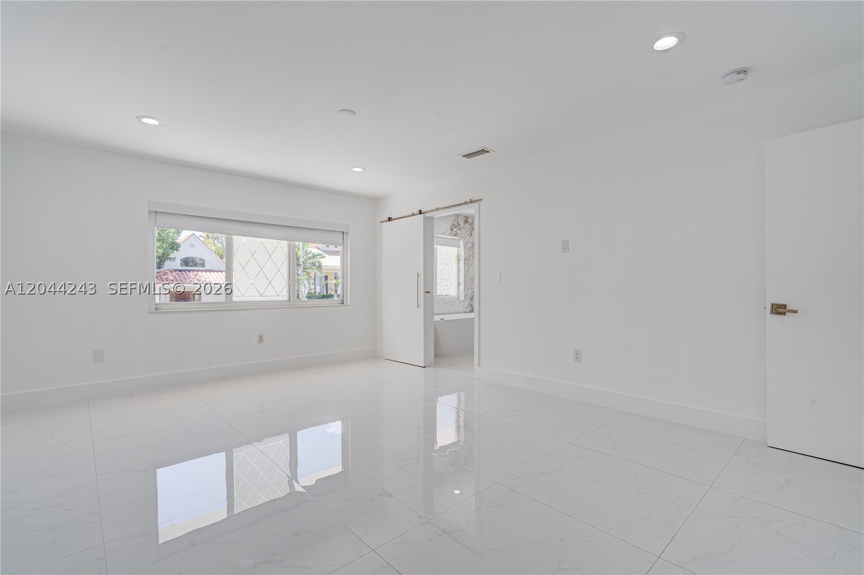773 Woodcrest Rd, Key Biscayne FL 33149