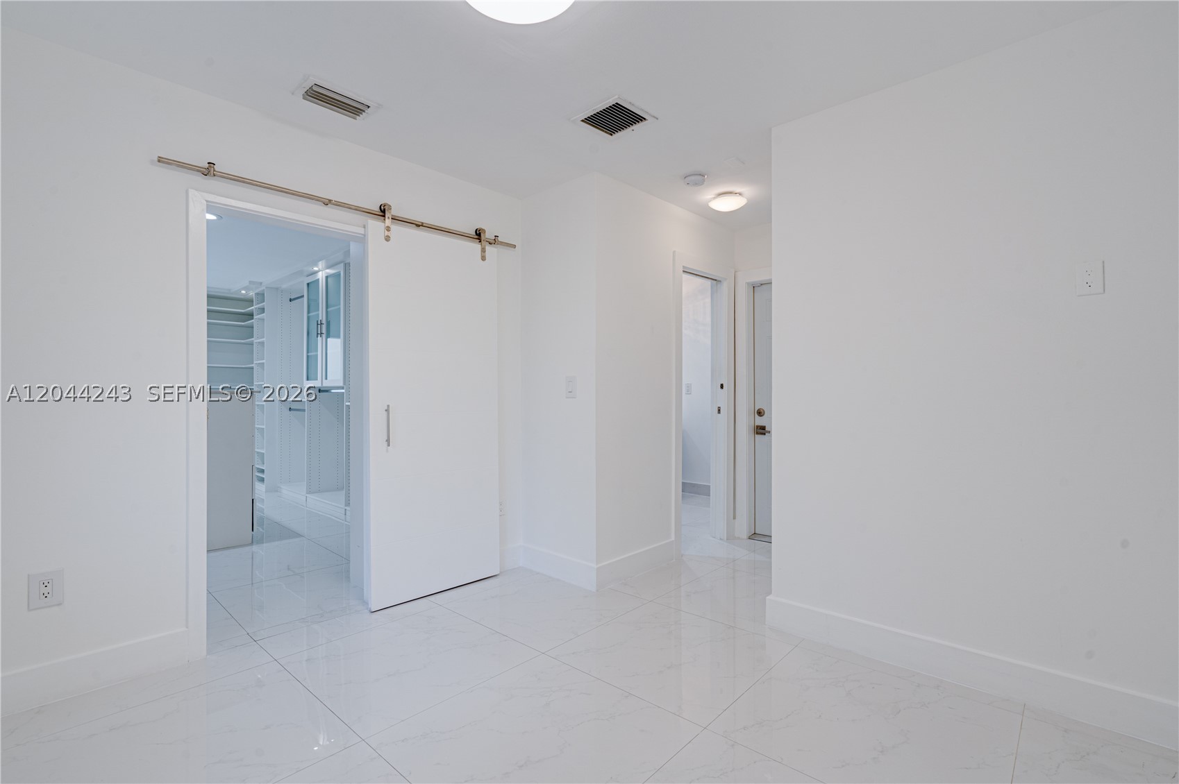 773 Woodcrest Rd, Key Biscayne FL 33149