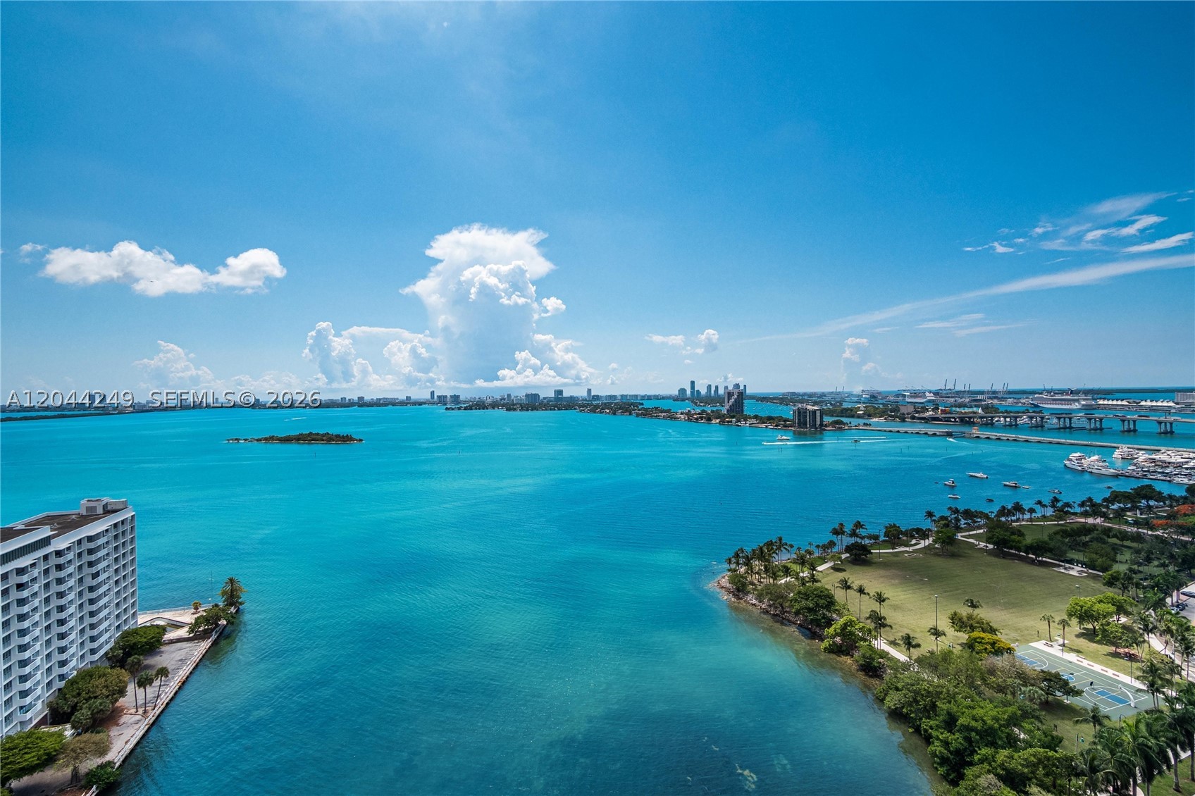 2020 N Bayshore Dr #3904, Miami FL 33137