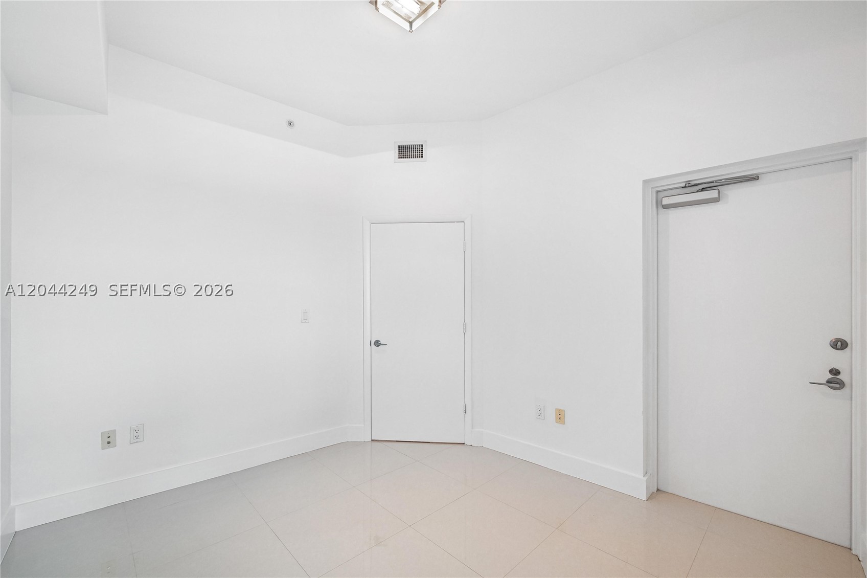 2020 N Bayshore Dr #3904, Miami FL 33137