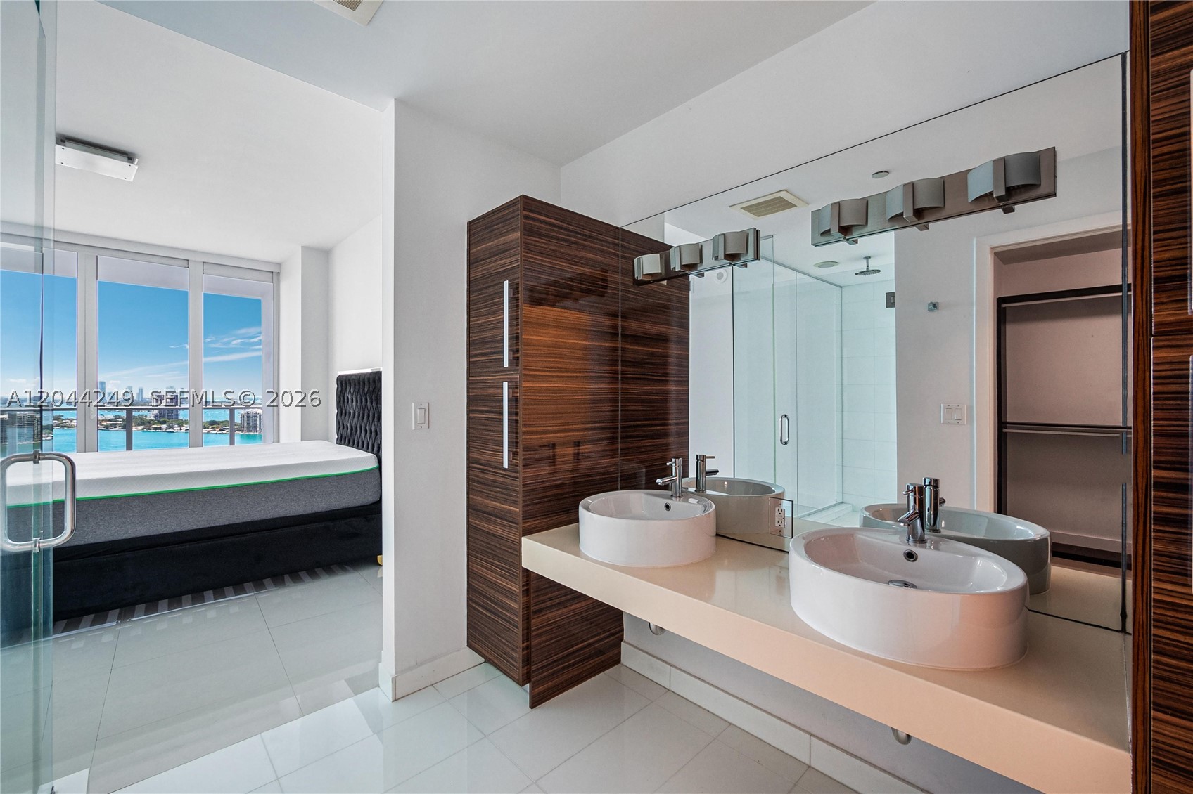 2020 N Bayshore Dr #3904, Miami FL 33137