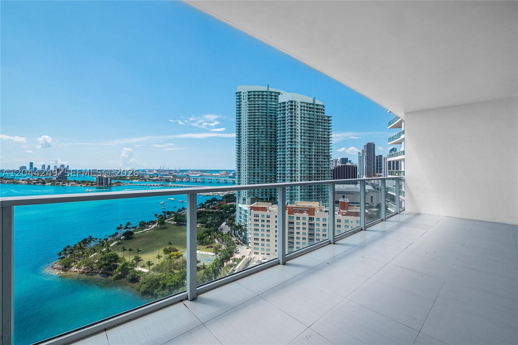 2020 N Bayshore Dr #3904, Miami FL 33137