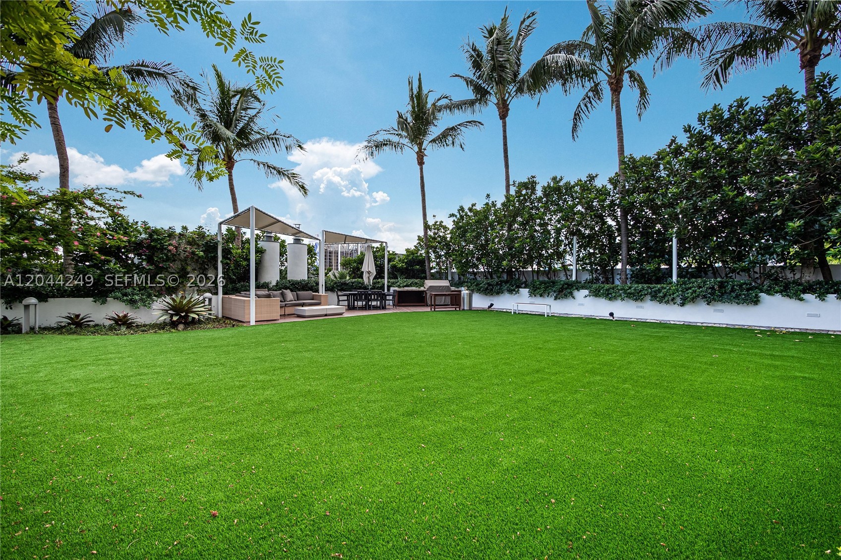 2020 N Bayshore Dr #3904, Miami FL 33137
