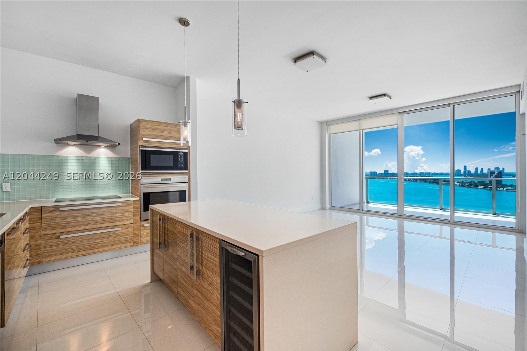 2020 N Bayshore Dr #3904, Miami FL 33137