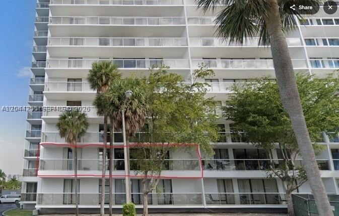 3701 N Country Club Dr #207, Aventura FL 33180