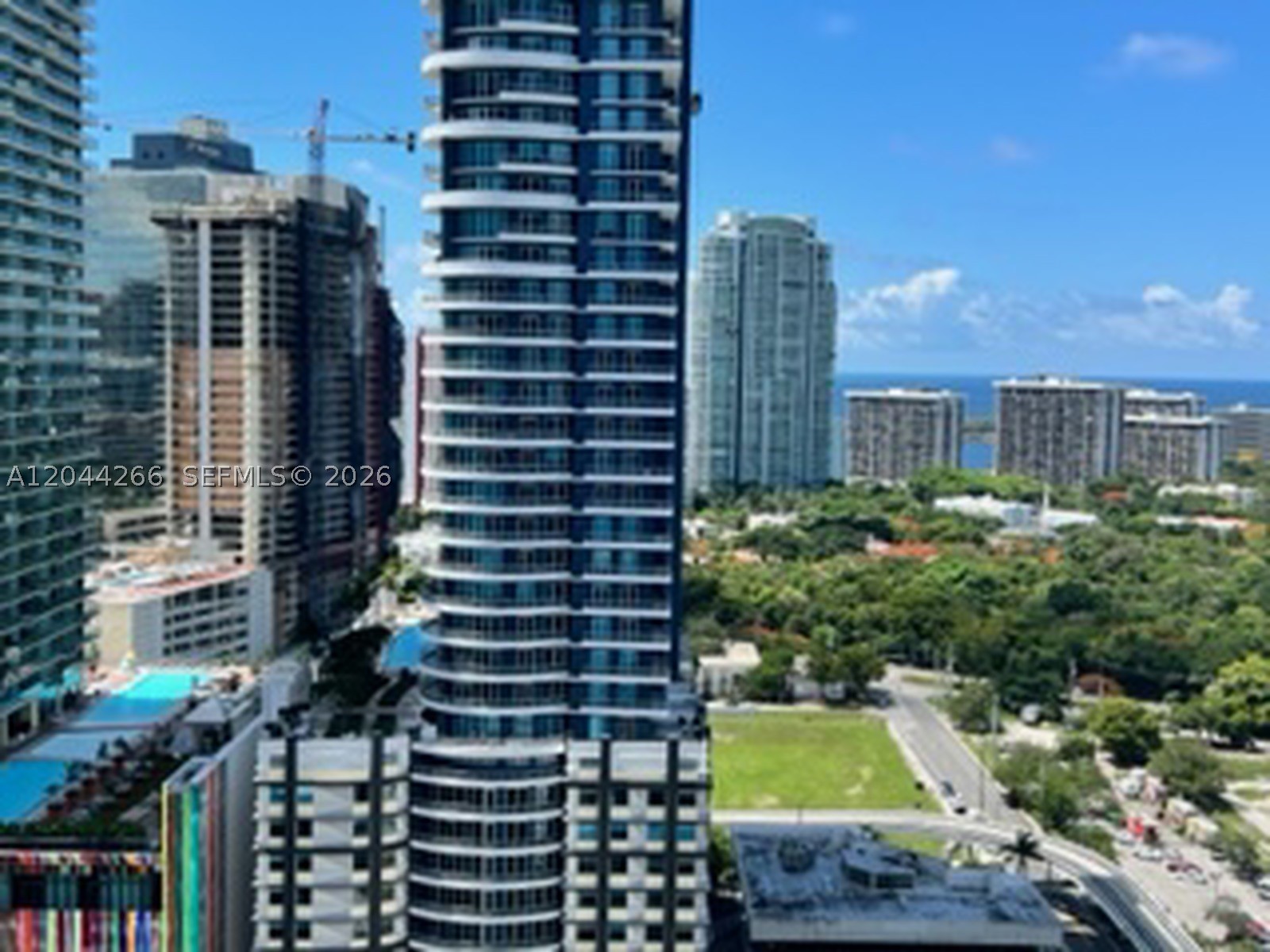 79 SW 12th St #2905-S, Miami FL 33130