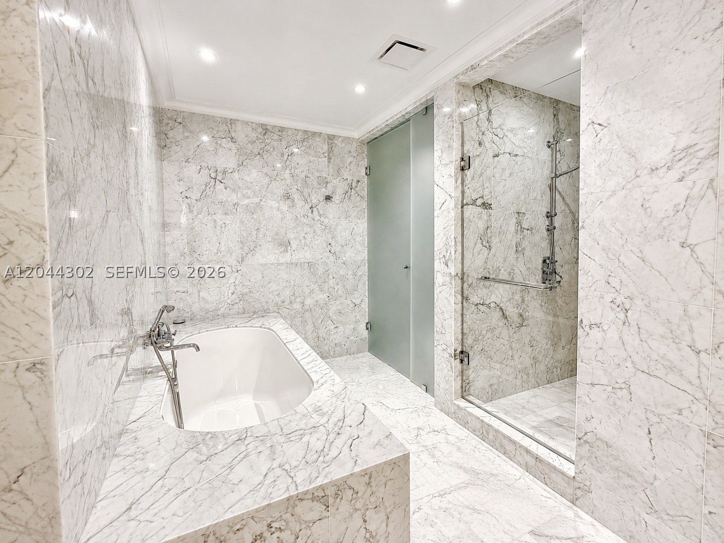 15701 Collins Ave #1703, Sunny Isles Beach FL 33160