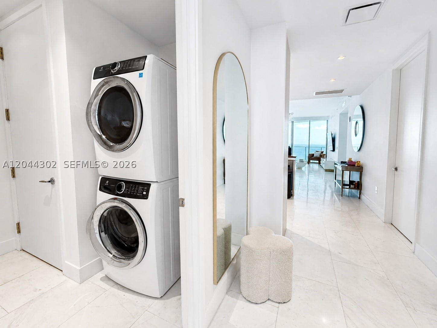 15701 Collins Ave #1703, Sunny Isles Beach FL 33160
