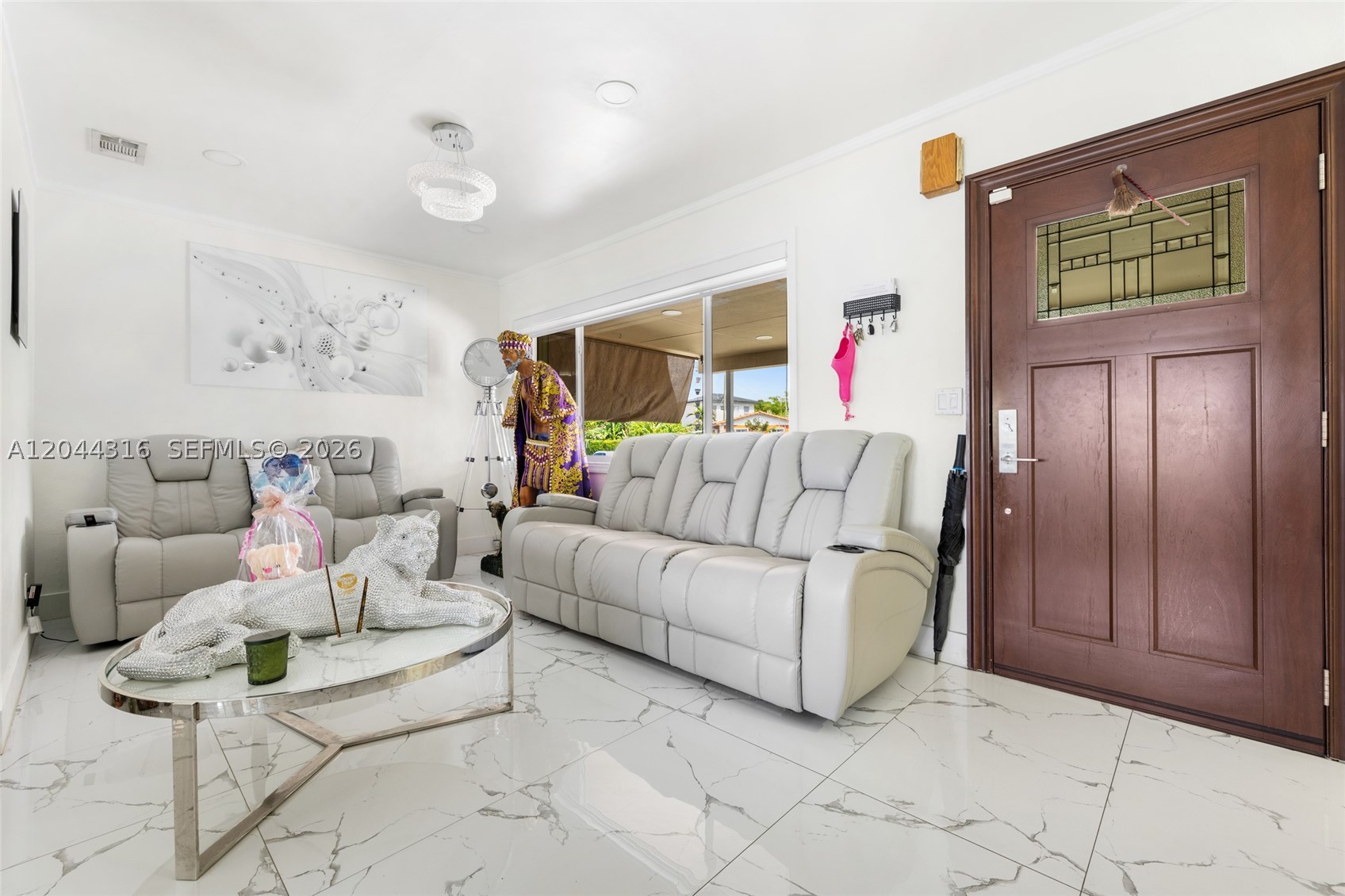 8330 SW 25th St, Miami FL 33155