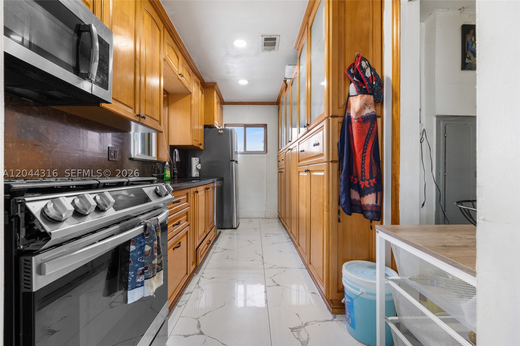 8330 SW 25th St, Miami FL 33155