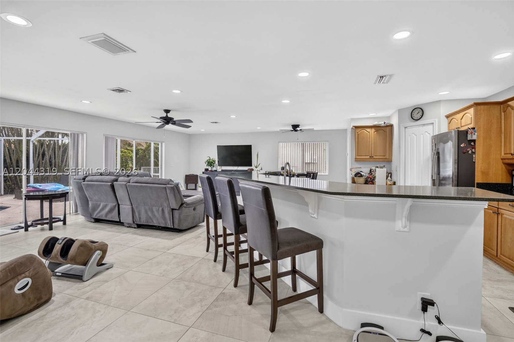 19322 NW 11th St, Pembroke Pines FL 33029