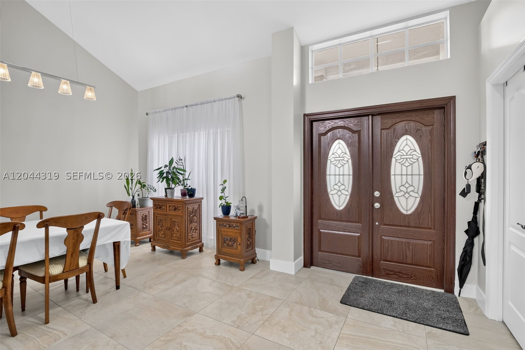 19322 NW 11th St, Pembroke Pines FL 33029
