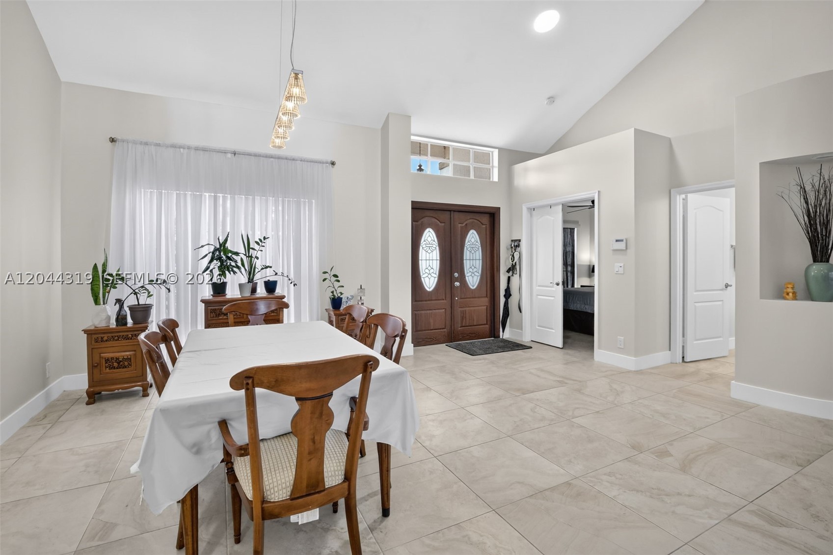19322 NW 11th St, Pembroke Pines FL 33029
