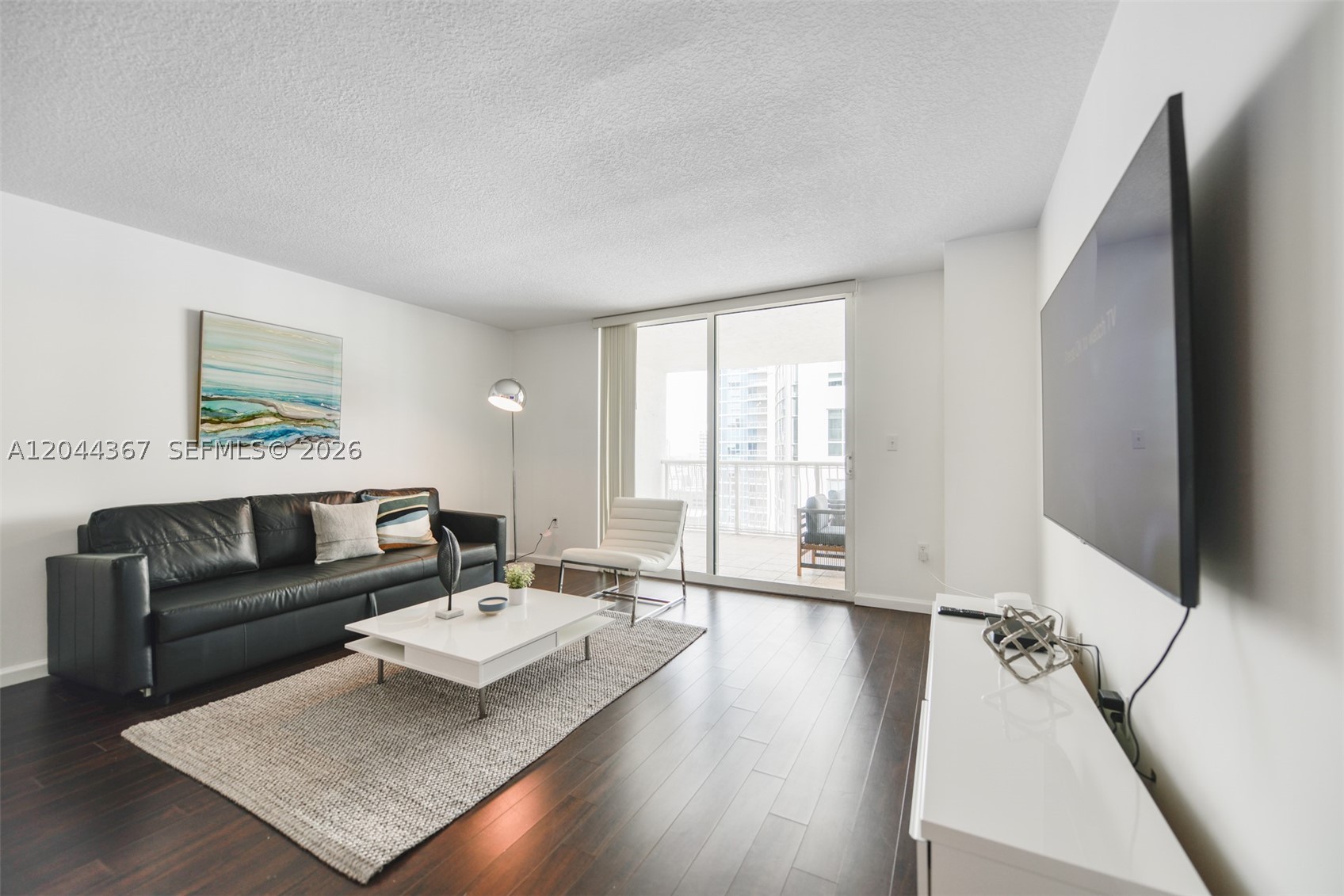 1200 Brickell Bay Dr #3614, Miami FL 33131