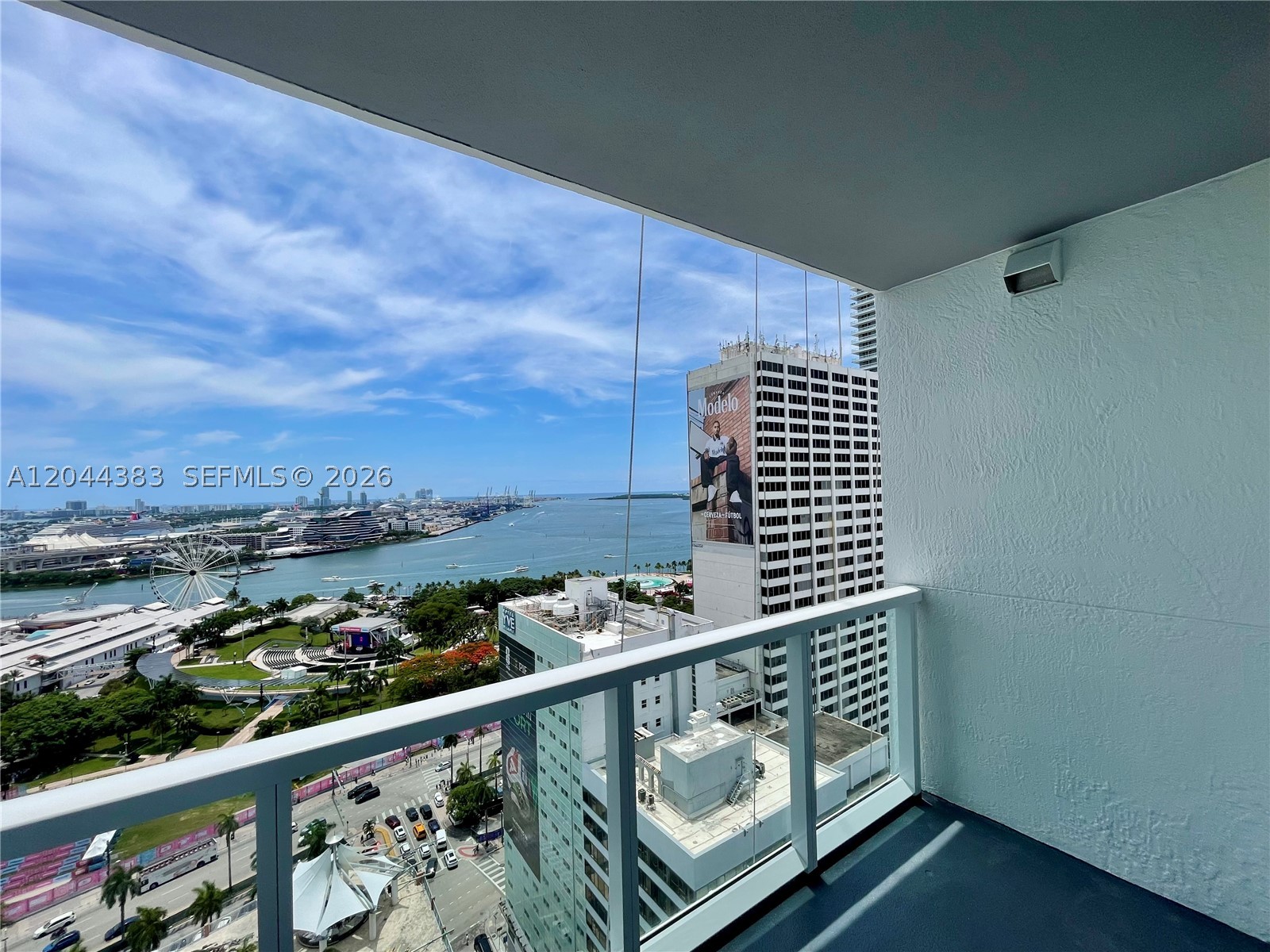 253 NE 2nd St #2409, Miami FL 33132