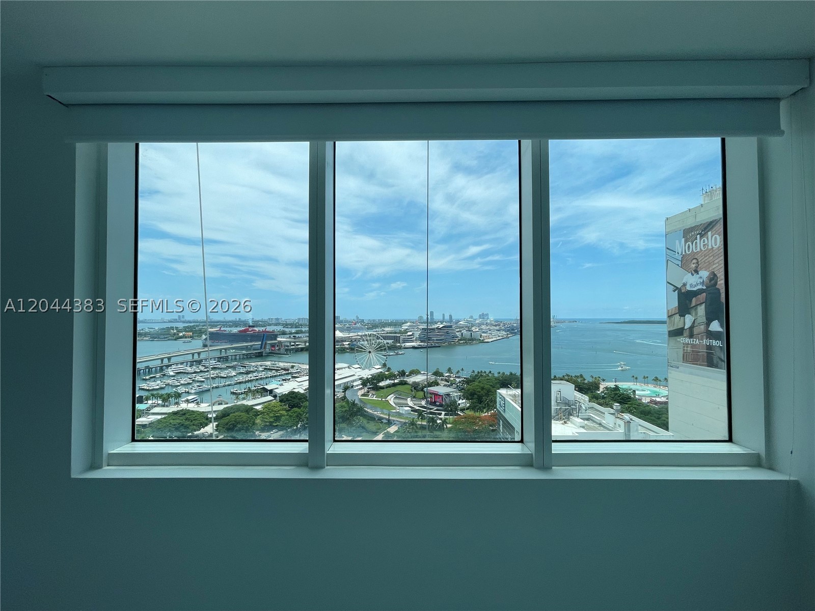253 NE 2nd St #2409, Miami FL 33132