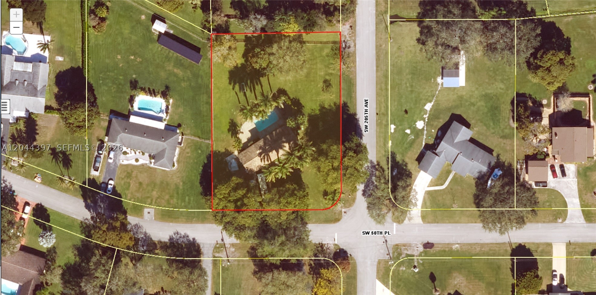 20501 SW 50th Pl, Southwest Ranches FL 33332