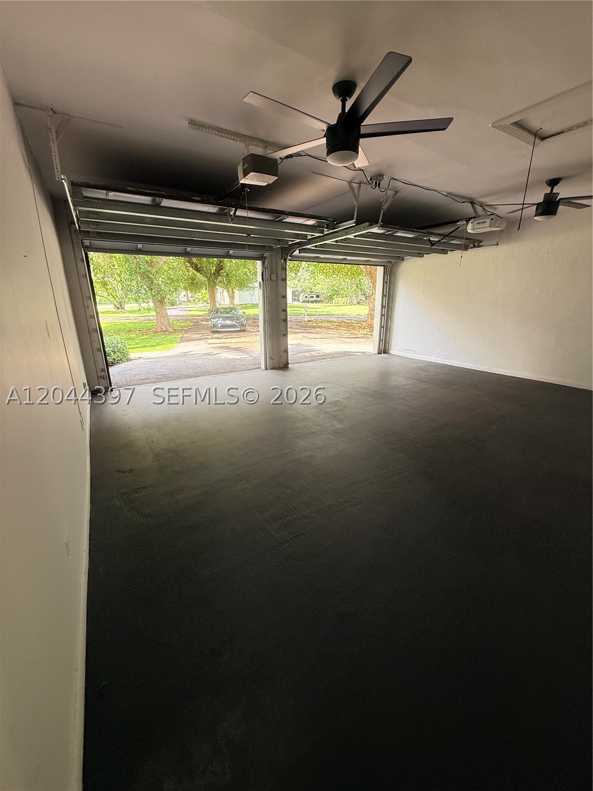 20501 SW 50th Pl, Southwest Ranches FL 33332
