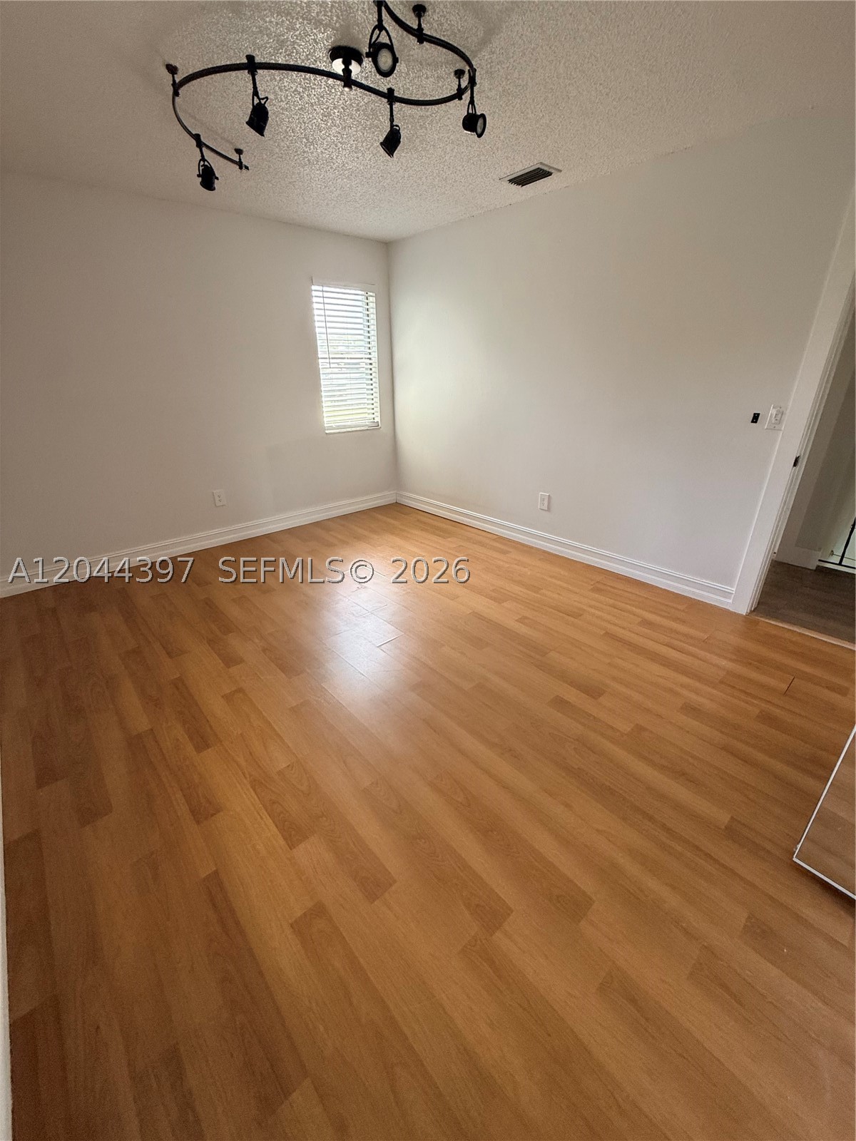 20501 SW 50th Pl, Southwest Ranches FL 33332