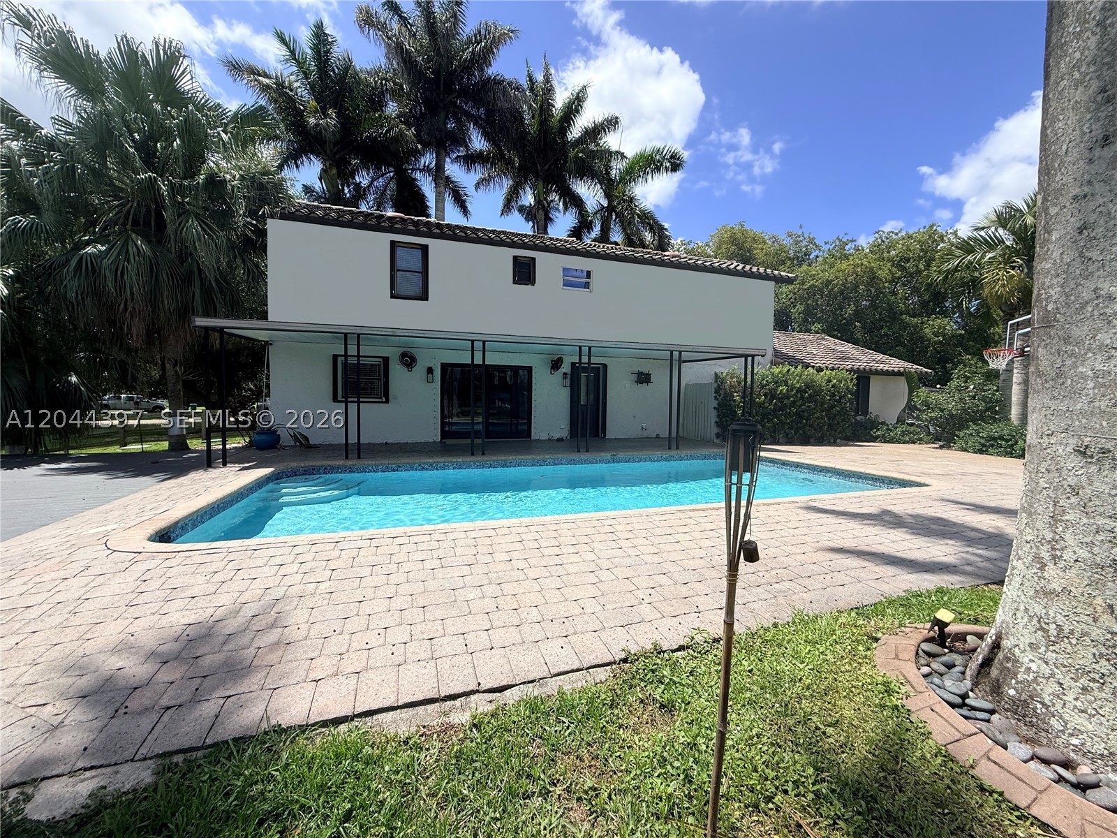 20501 SW 50th Pl, Southwest Ranches FL 33332