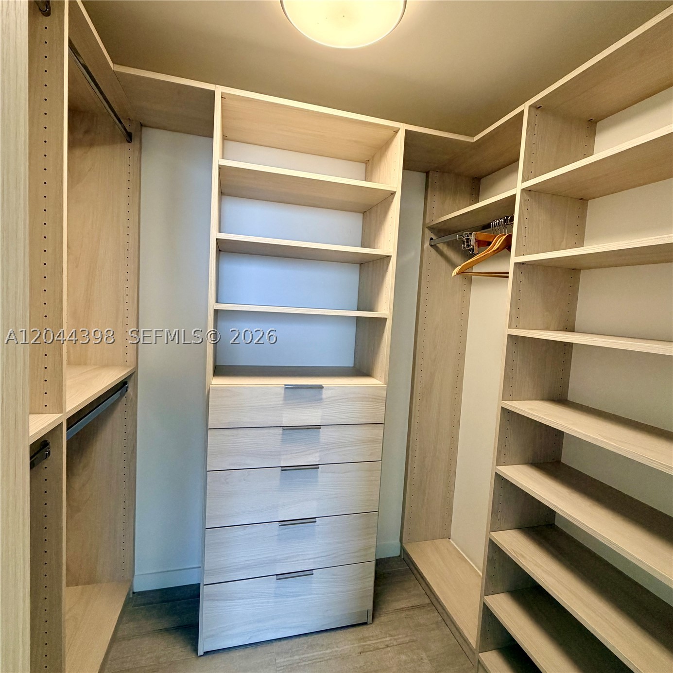 1000 Brickell Plz #3410, Miami FL 33131