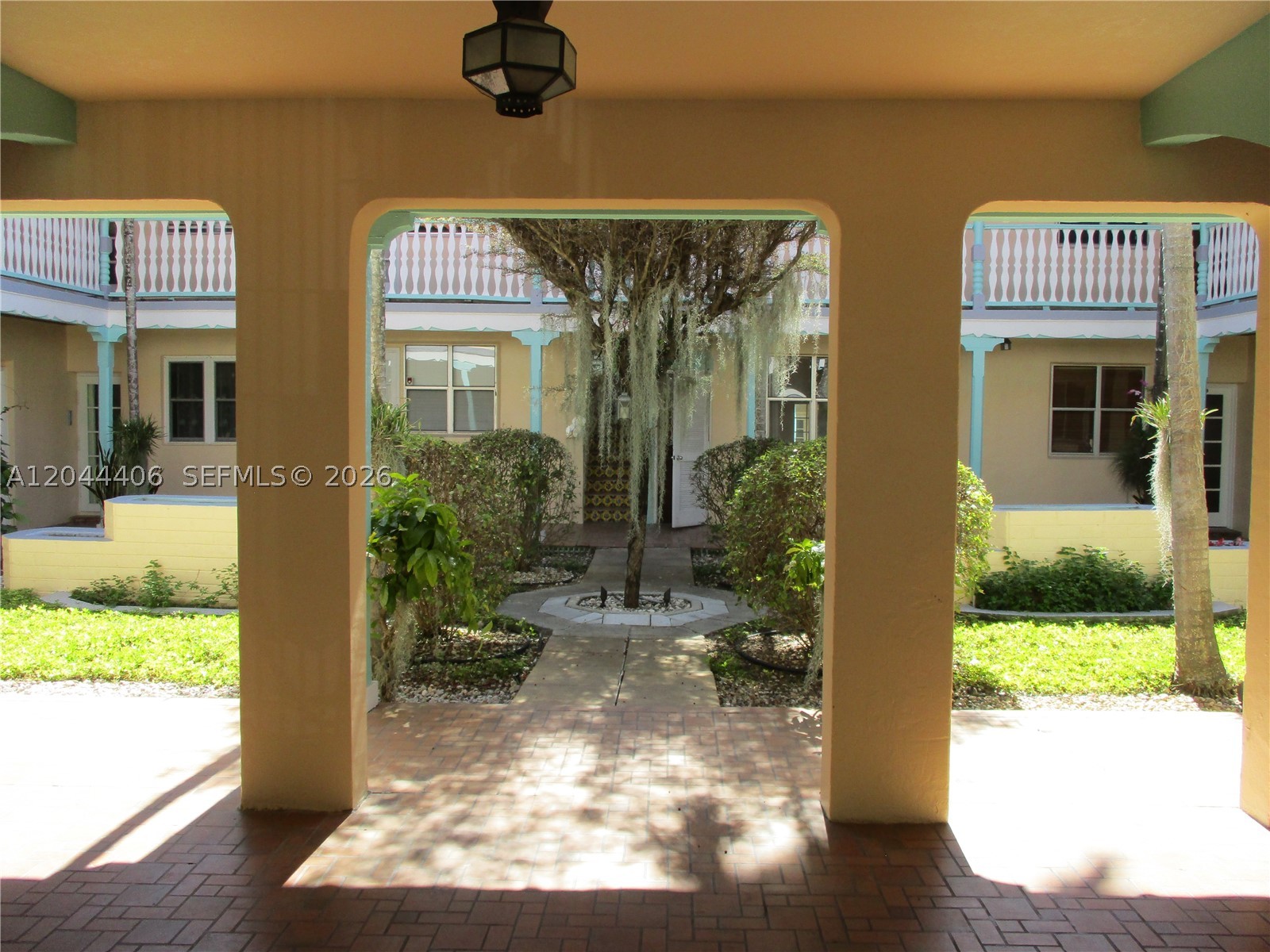 736 13th Street, Miami Beach FL 33139