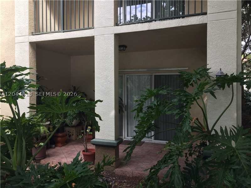 2464 Centergate Dr #101, Miramar FL 33025