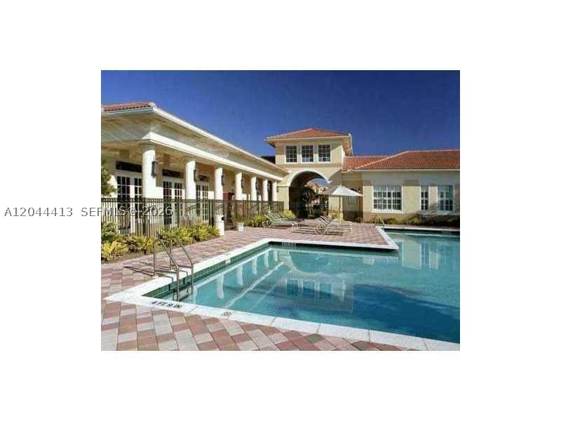 2464 Centergate Dr #101, Miramar FL 33025