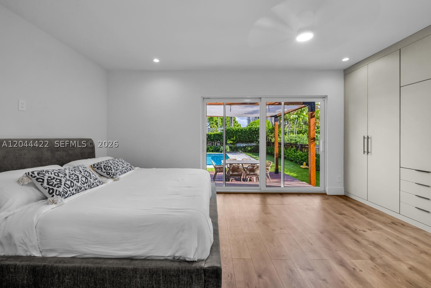 1411 NE 101st St, Miami Shores FL 33138