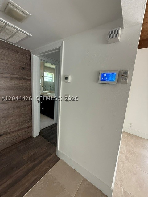1047 NE 84th St, Miami FL 33138